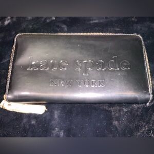 black Kate Spade New York wallet